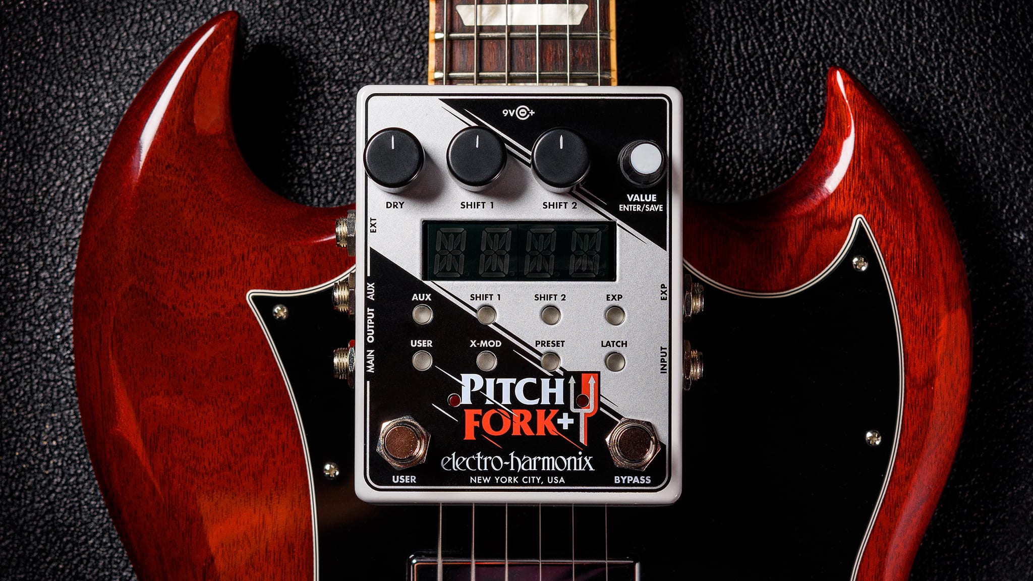Pitch Fork + | Polyphonic Pitch Shifter - Electro-Harmonix